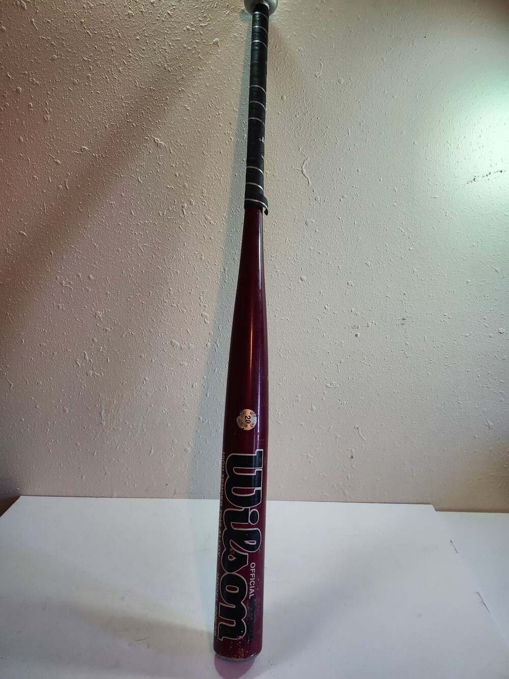Wilson 6000SB Softball Bat Size 28oz Red High Temper 7046 Alloy